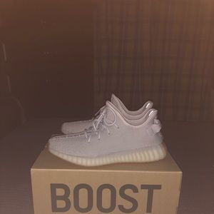 Yeezy 350 v2, sesame colour